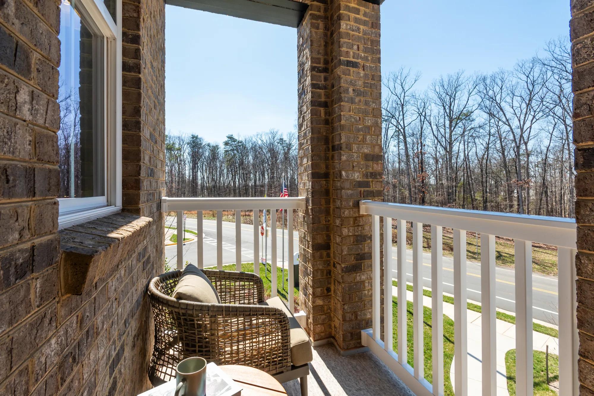 Spacious Townhomes in Walkable Leesburg, VA | Brickyard