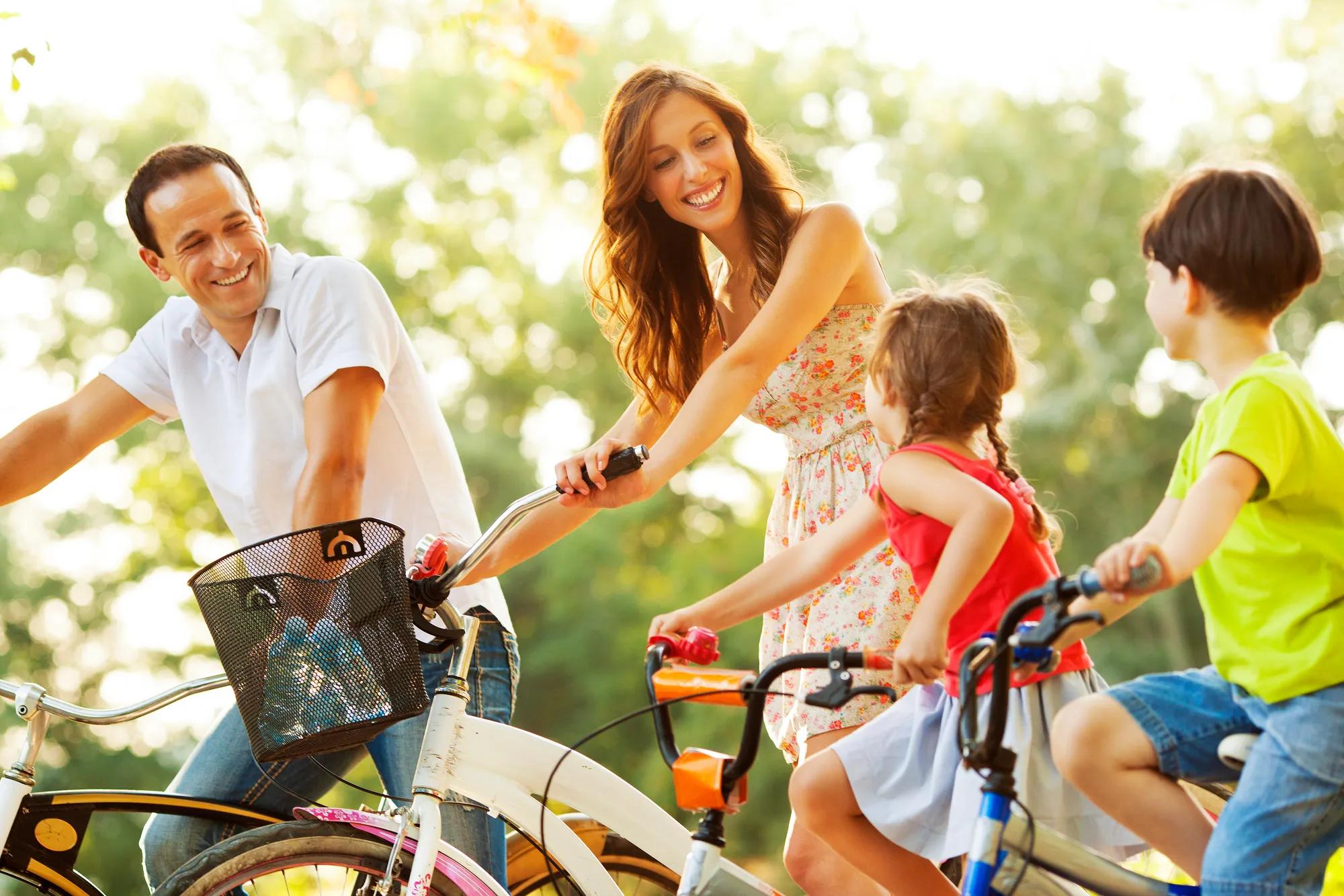family riding bikes