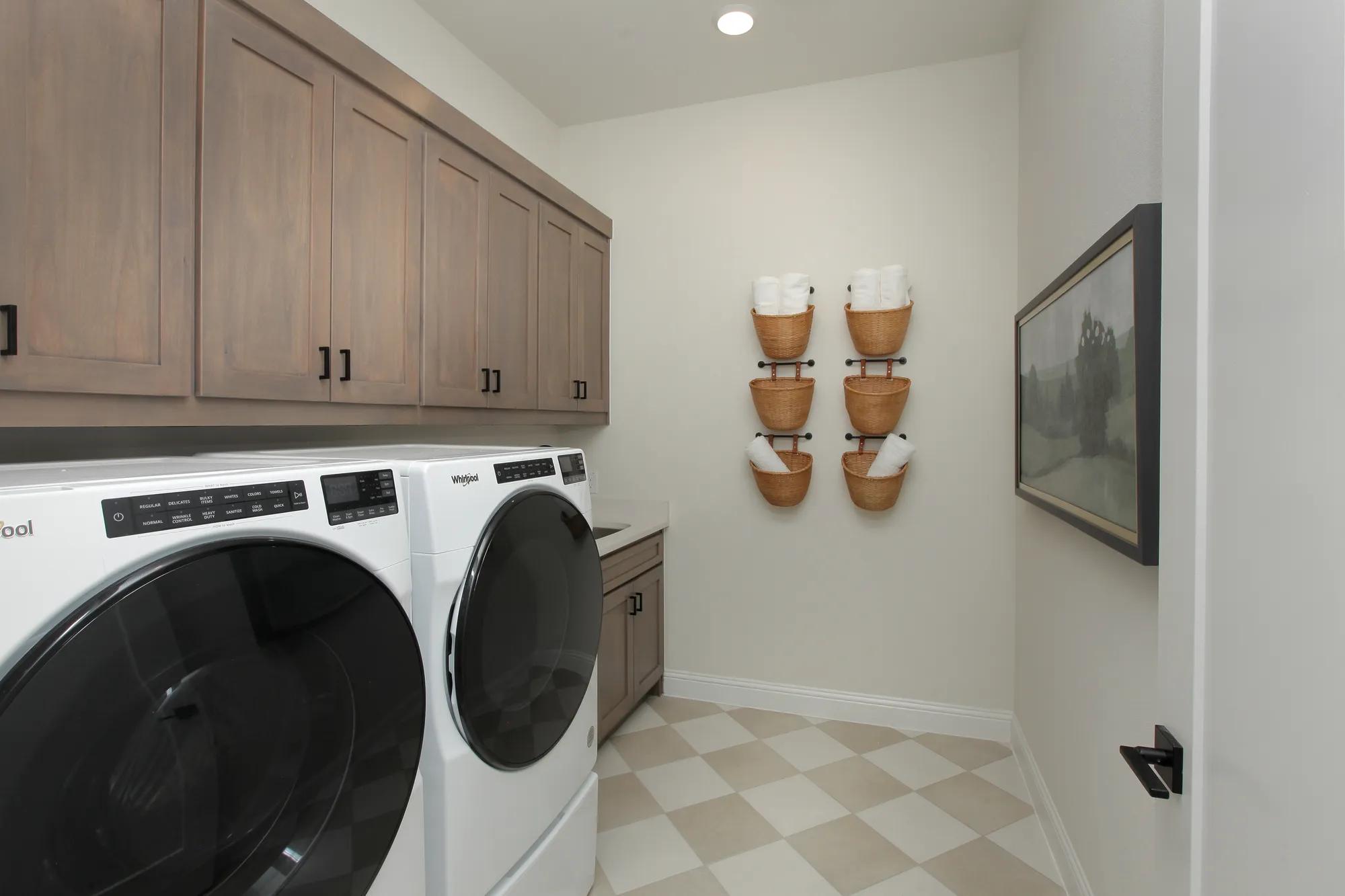Custom Home Floor Plans | Build On Your Lot Dallas, TX | The Grandview