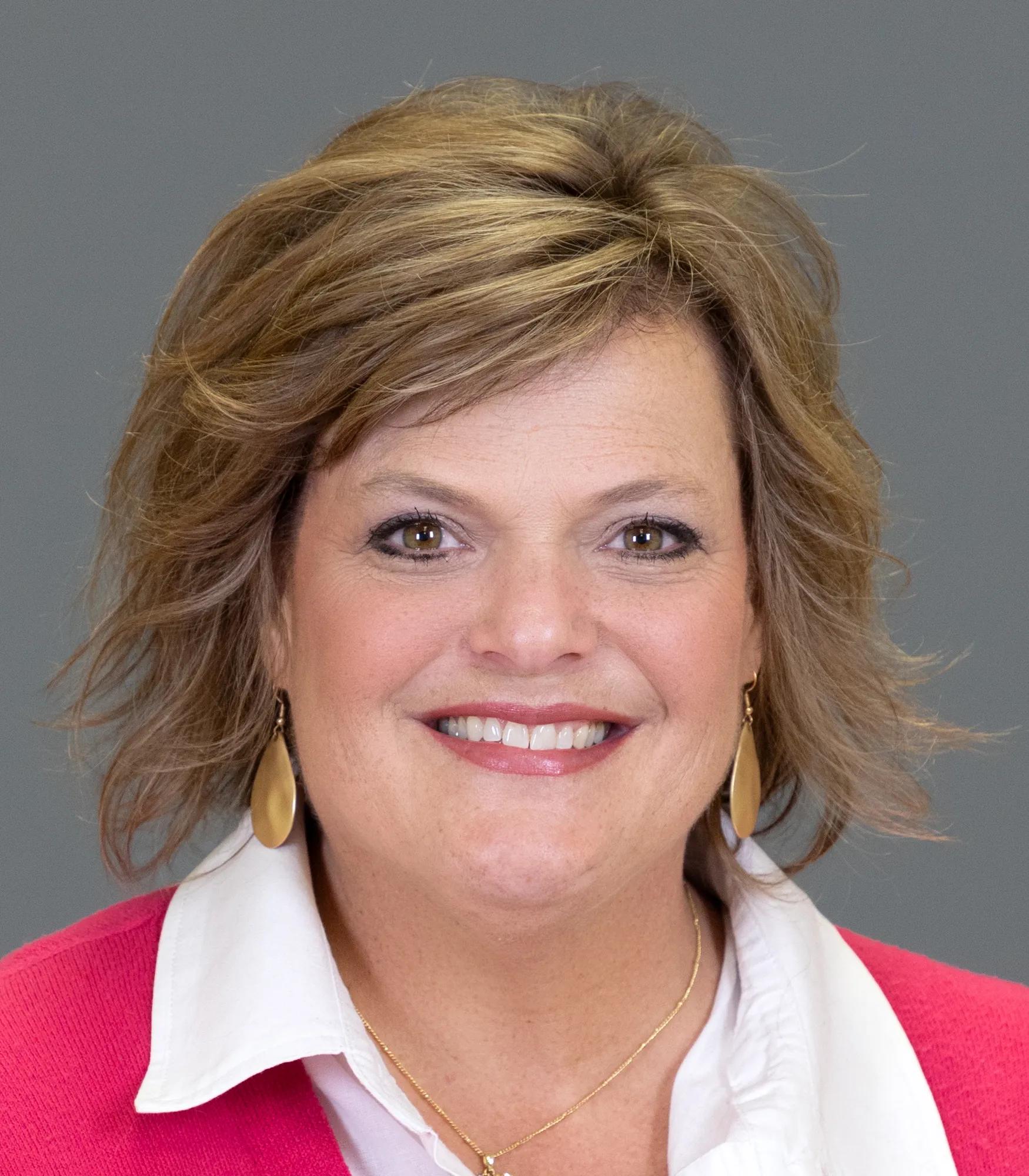 Holly Anderson