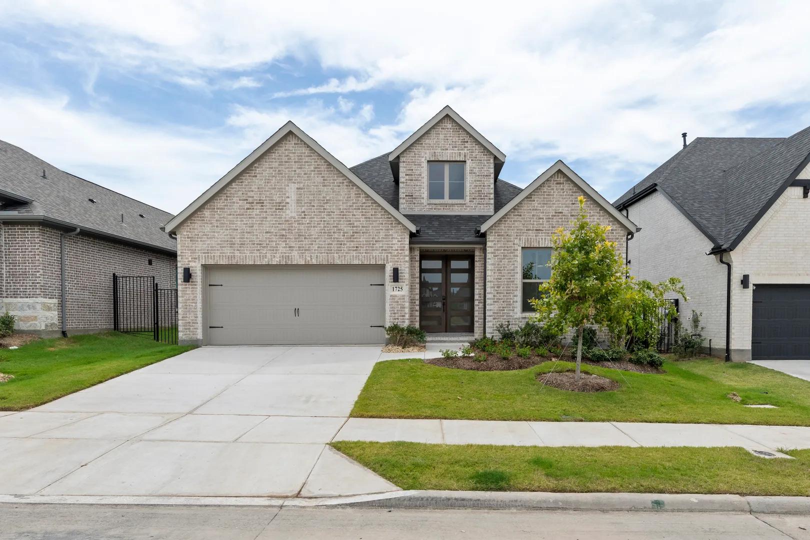 Emilia at 1725 Hillside Stroll Drive, Lavon, Texas
