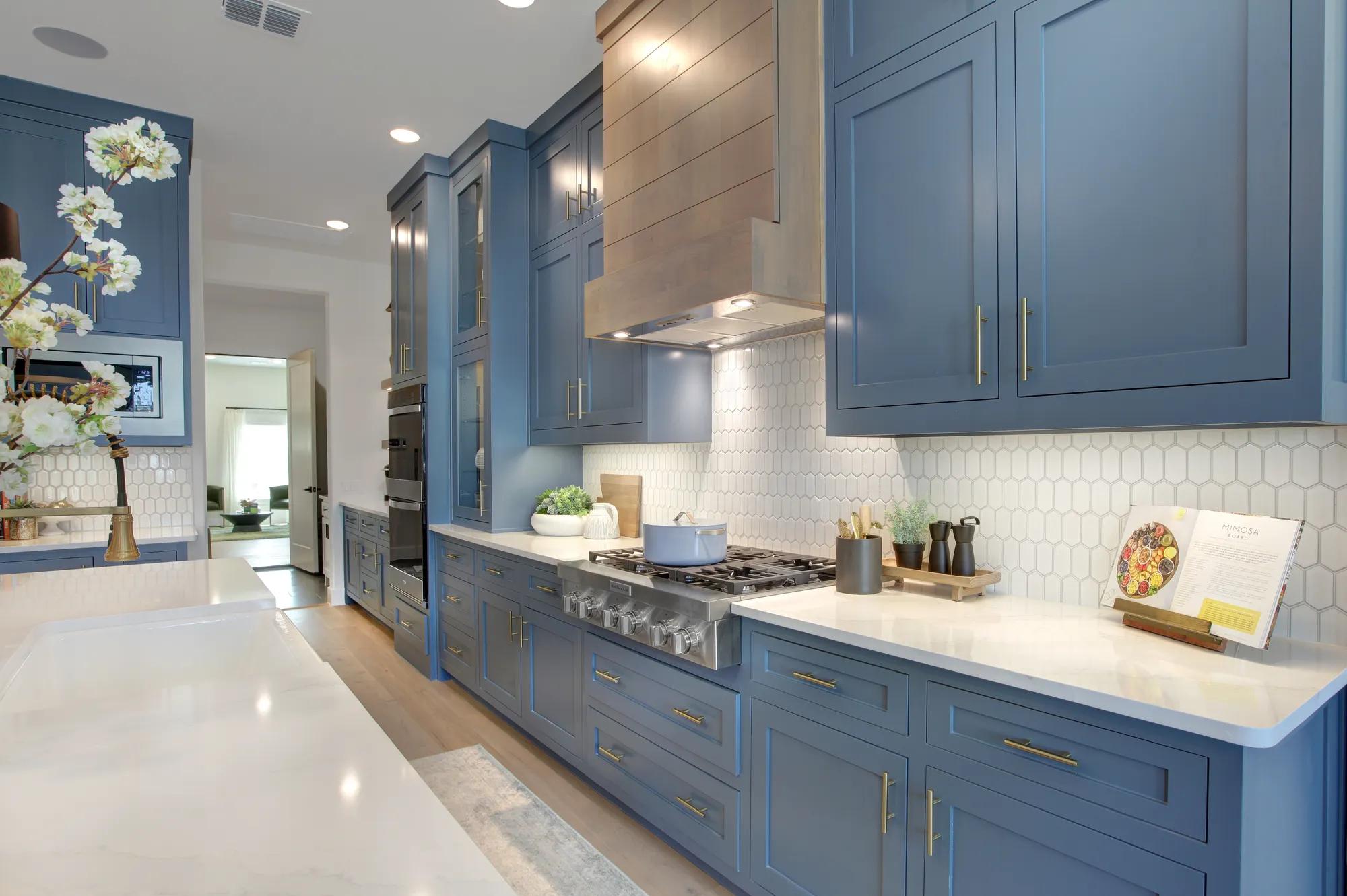 Drees custom home kitchen with gas cooktop