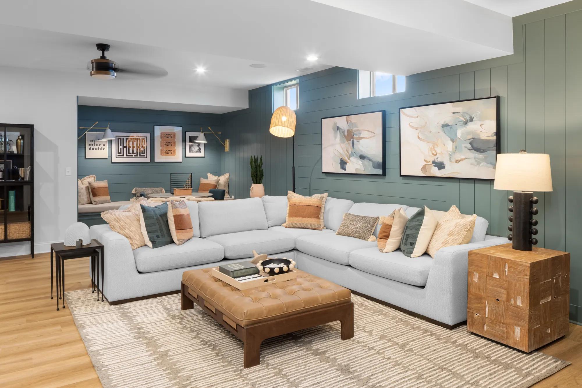 bench
vinyl flooring
ceiling fan
shiplap wall
recessed lighting