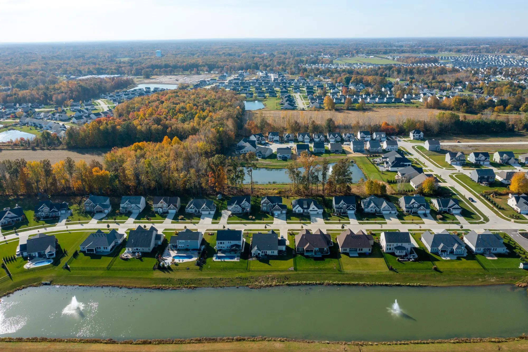 Aerial view of North Ridge Pointe