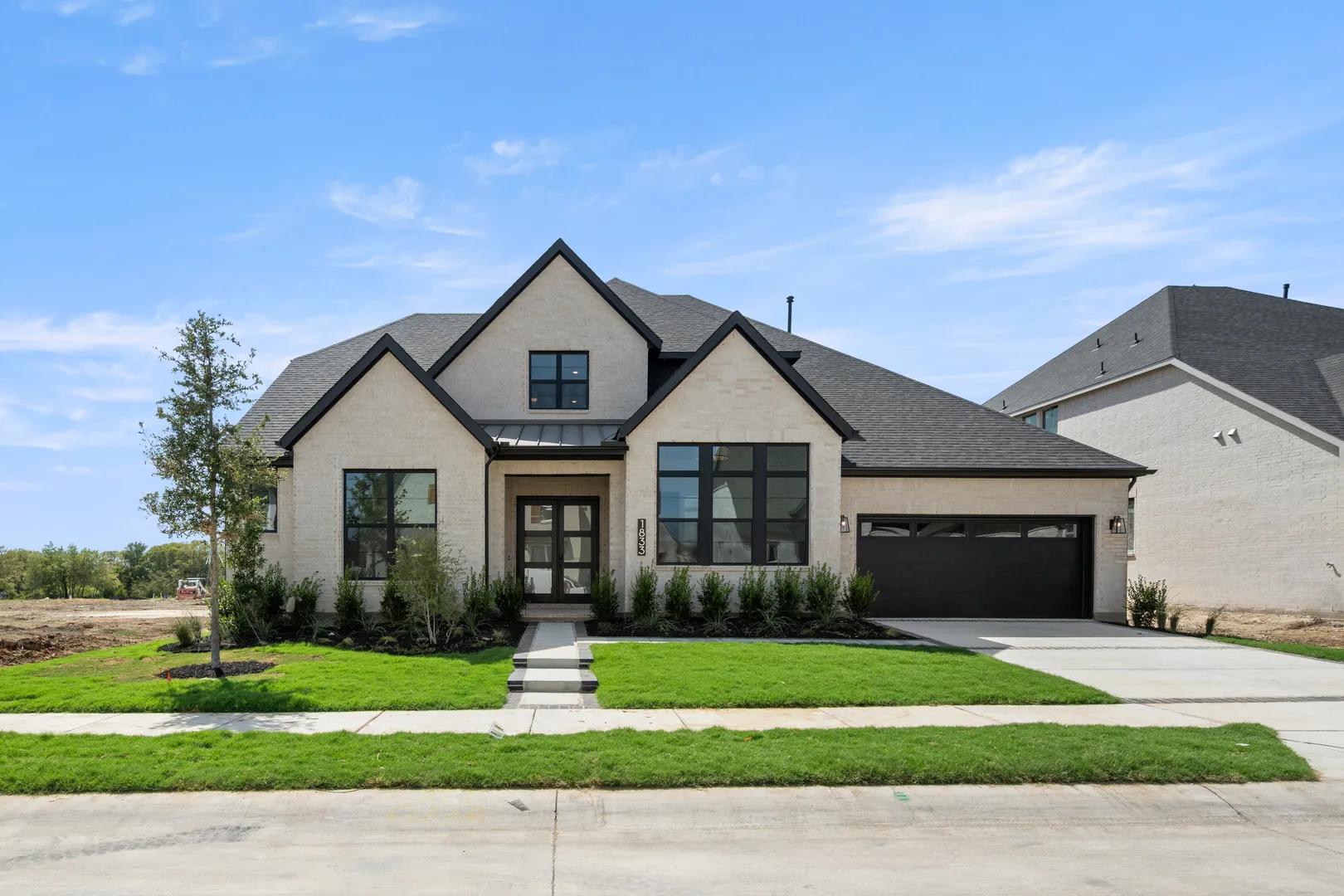Eastland II at 1833 Wheatgrass Lane, Bartonville, Texas